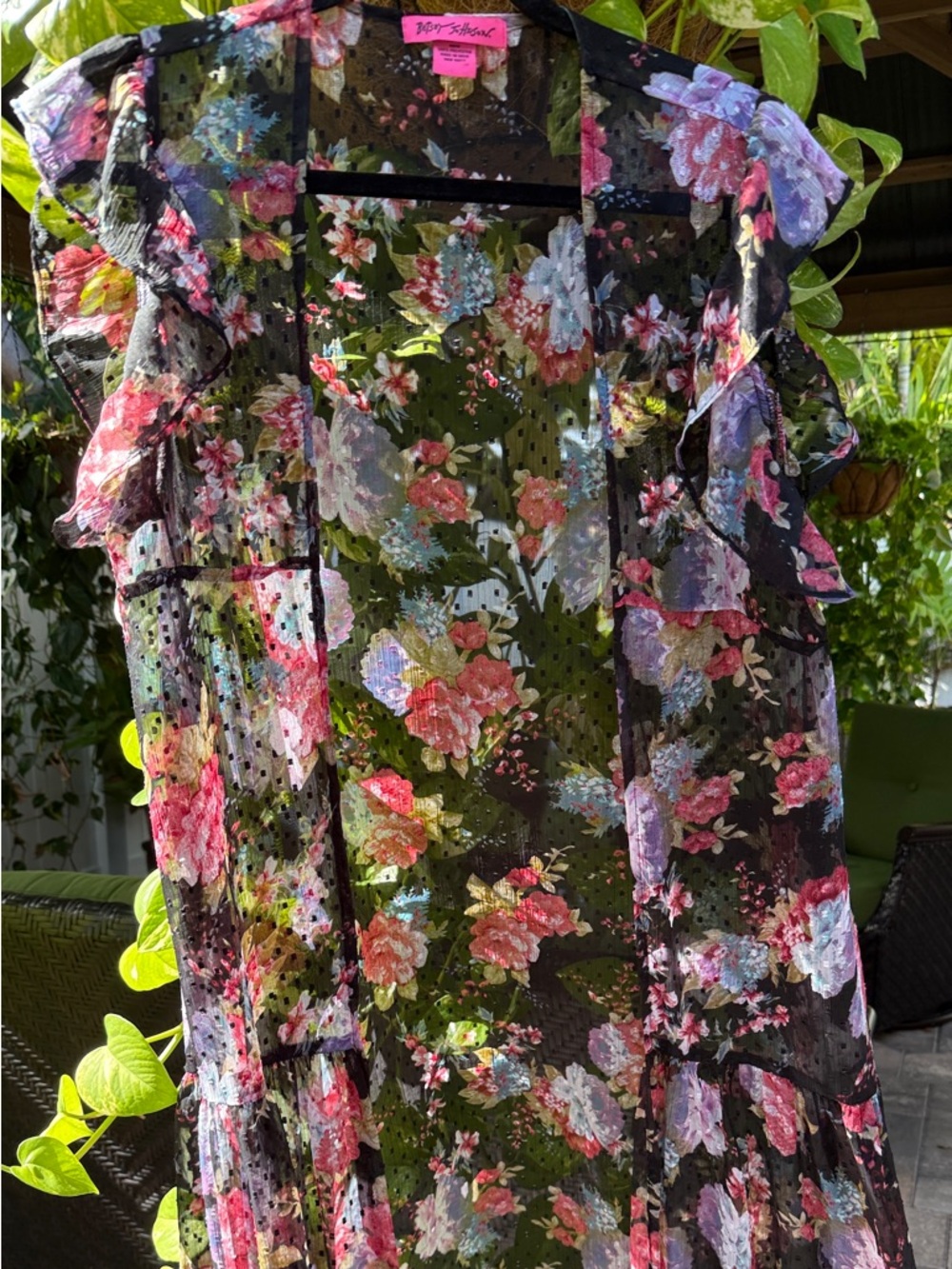 Betsey Johnson Floral Kimono 
Boho Cottagecore Beach Resort Festival